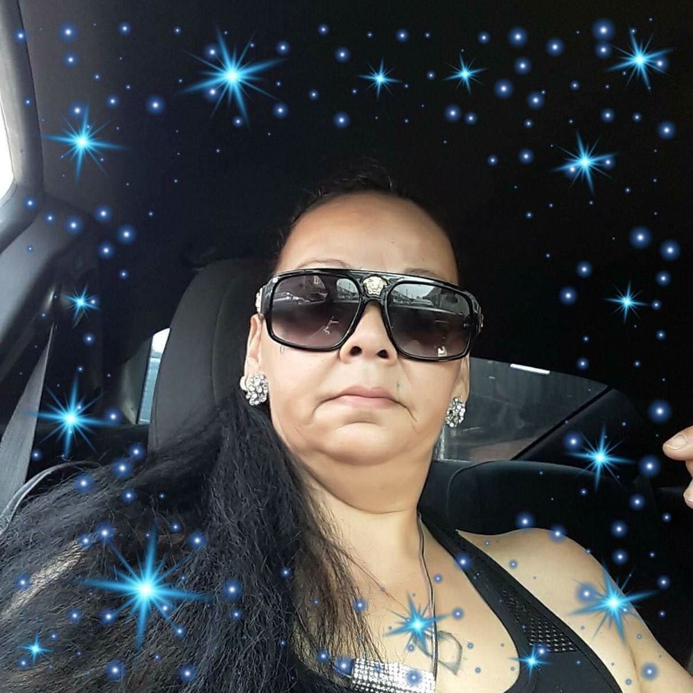 Meet your Posher, Sandra